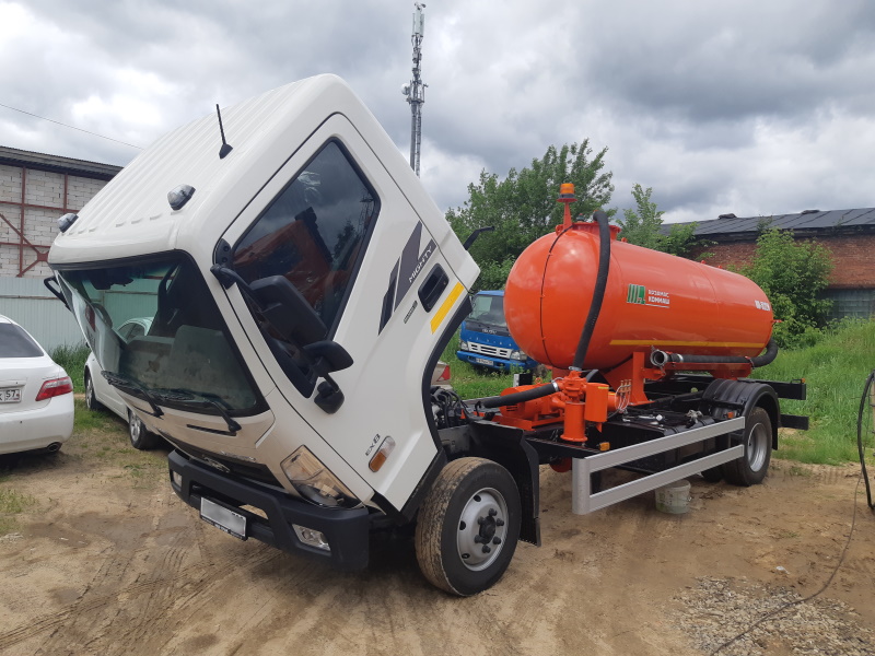 Hyundai Mighty EX9