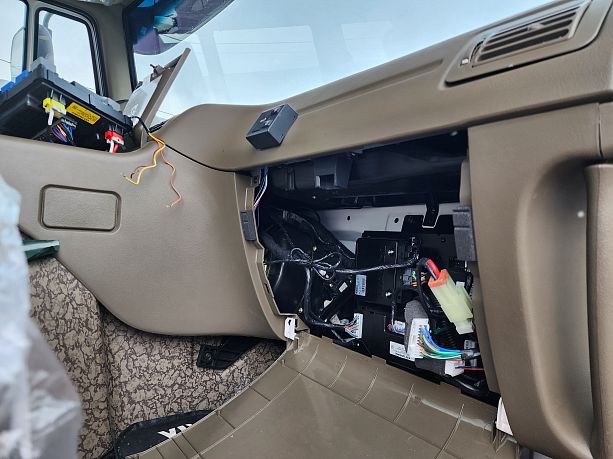 DAEWOO NOVUS SE 270PS
