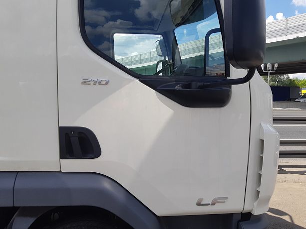DAF LF210
