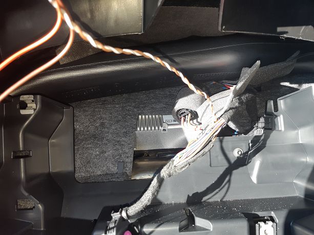 Volkswagen Caravella T6.1 2020 г.в